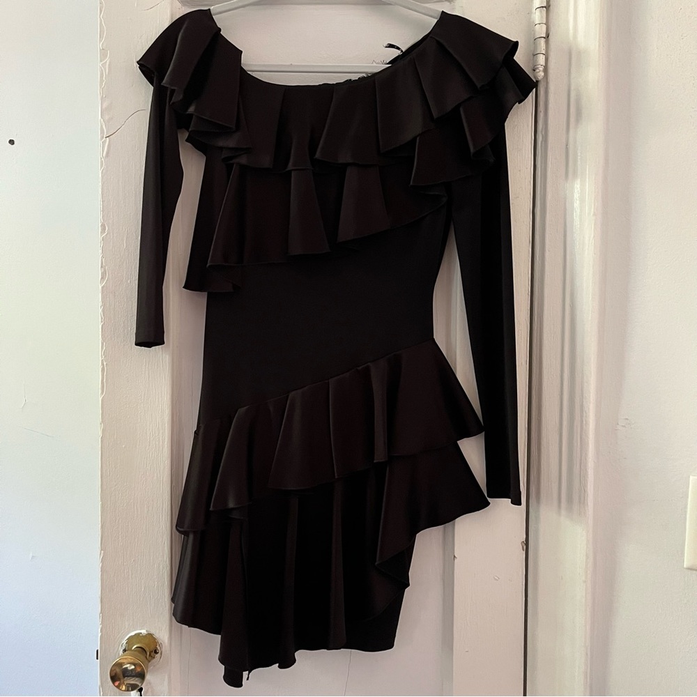 Alice + Olivia One Shoulder Ruffle Dress Size 6